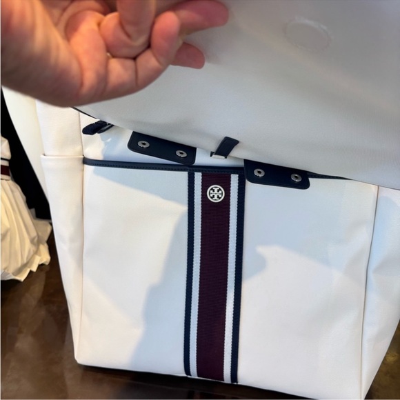 Tory Burch - Picture 4 of 10